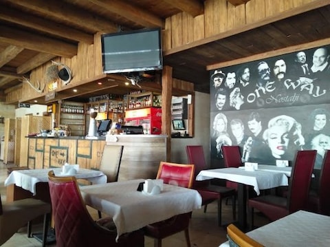 One Way Cafe