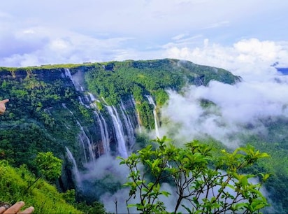 GANGTOK ➝ LACHEN :