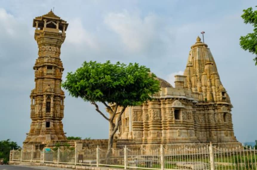 chittorgarh_kirti_stambh