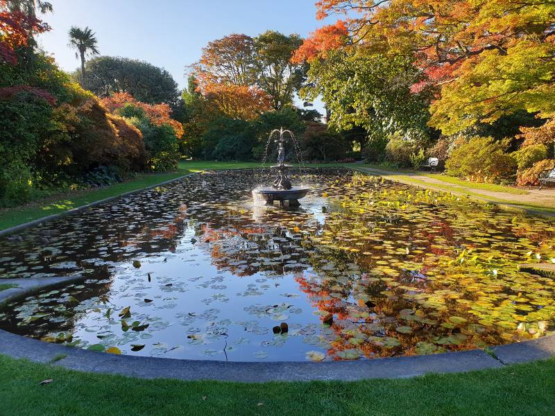 Christchurch_Mona_Vale_Garden_Park_4