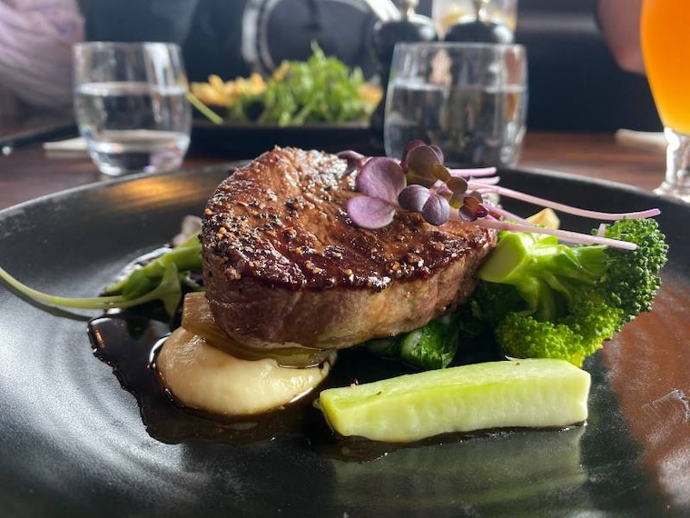 Christchurch_Fiddlesticks_Restaurant_and_Bar_3