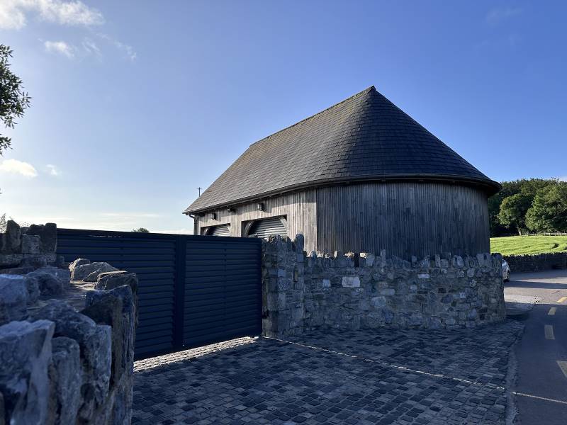 Cork_Belvelly_Castle_De_Barra_4