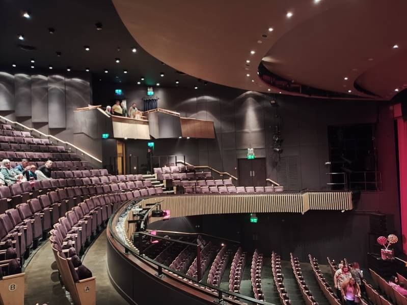 Cork_Opera_House_2