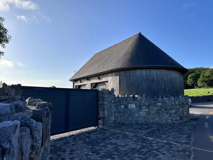 Belvelly Castle De Barra