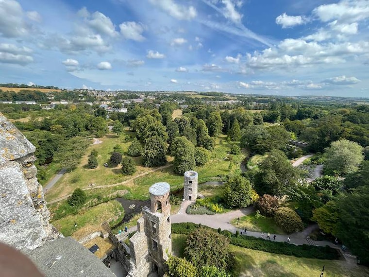 Cork_Blarney_Stone_4
