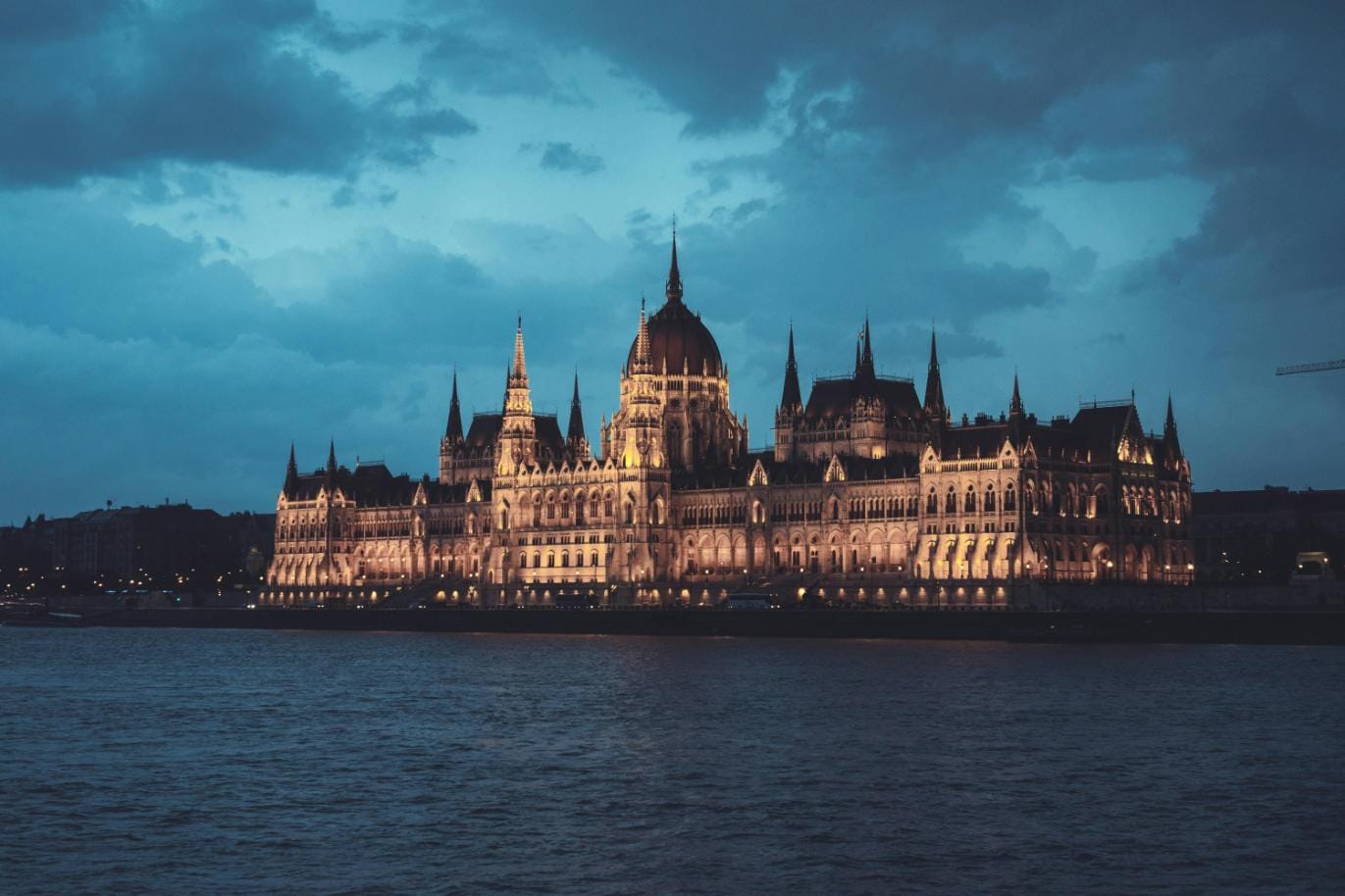 Hungary_destination_landscape_image_3