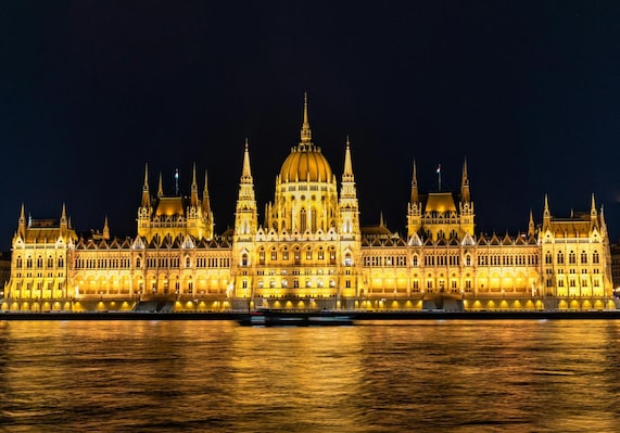 Hungary_destination_landscape_image_6