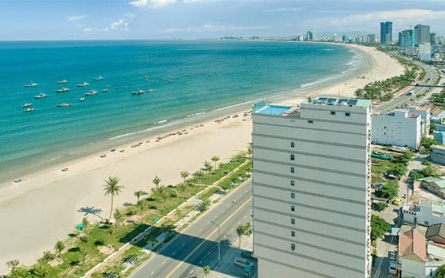 Da Nang Alisia Beach Hotel Landscape Image