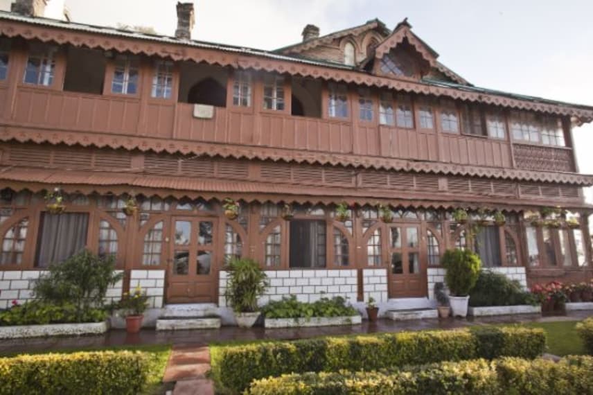 dalhousie_grand_view_hotel
