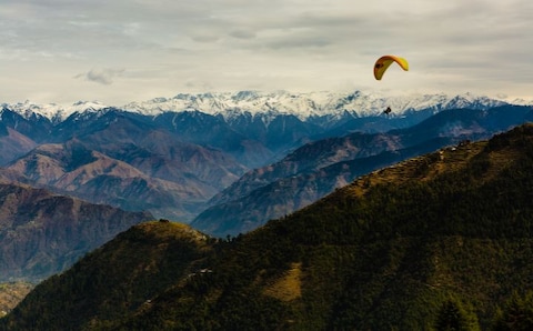 Paragliding in Dalhousie