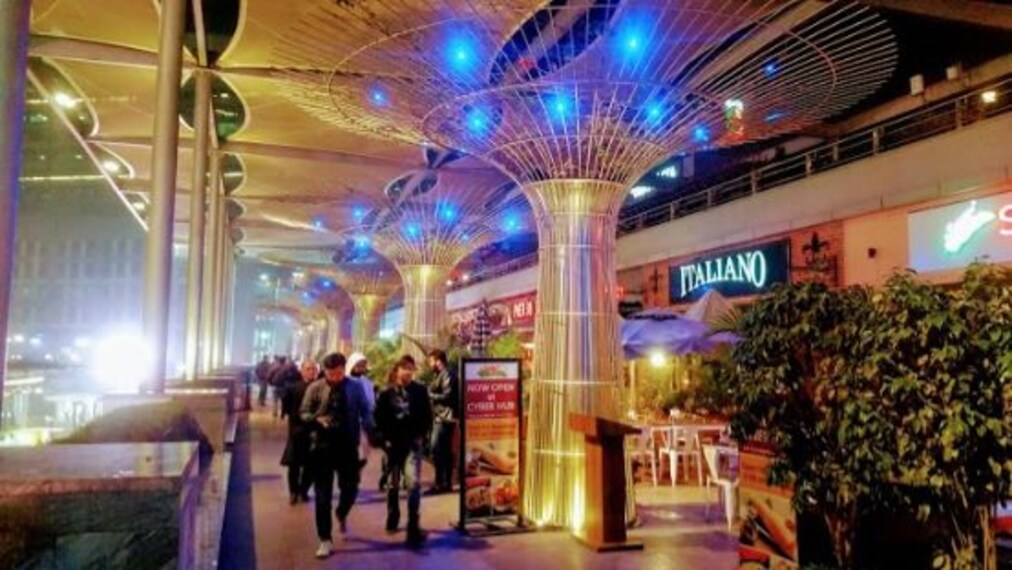 Delhi Cyber Hub Landscape Image