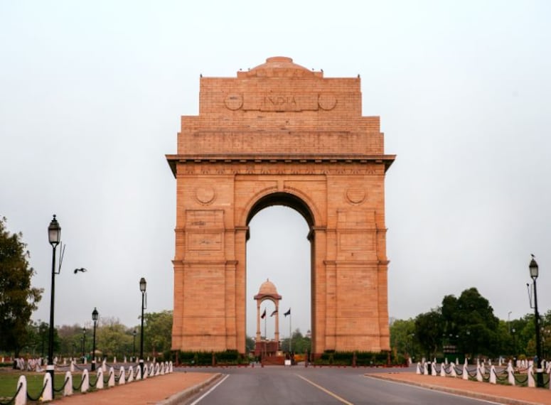 Delhi India Gate Landscape Image