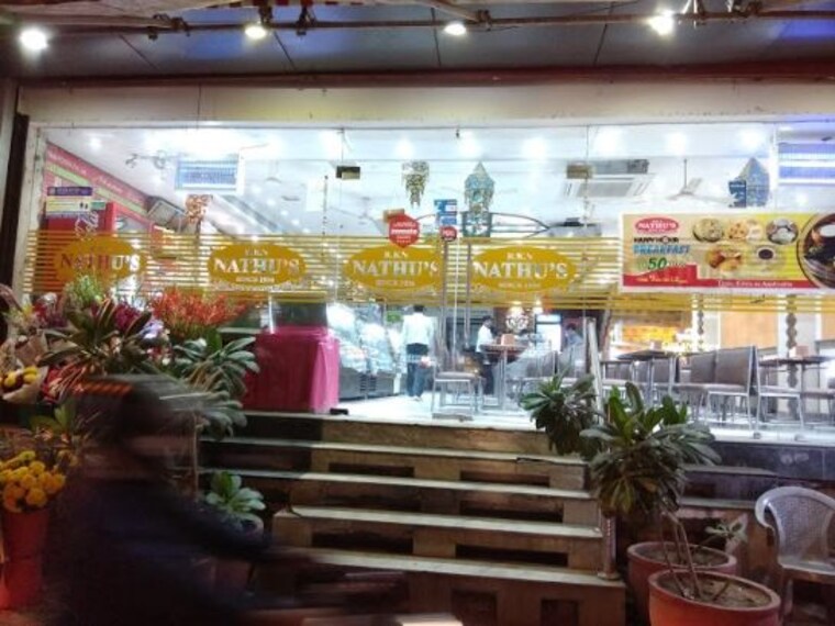 delhi_nathu_sweets_1