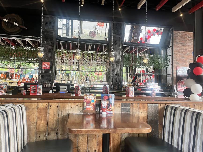 Leicester_TGI_Fridays_Leicester_Highcross_5