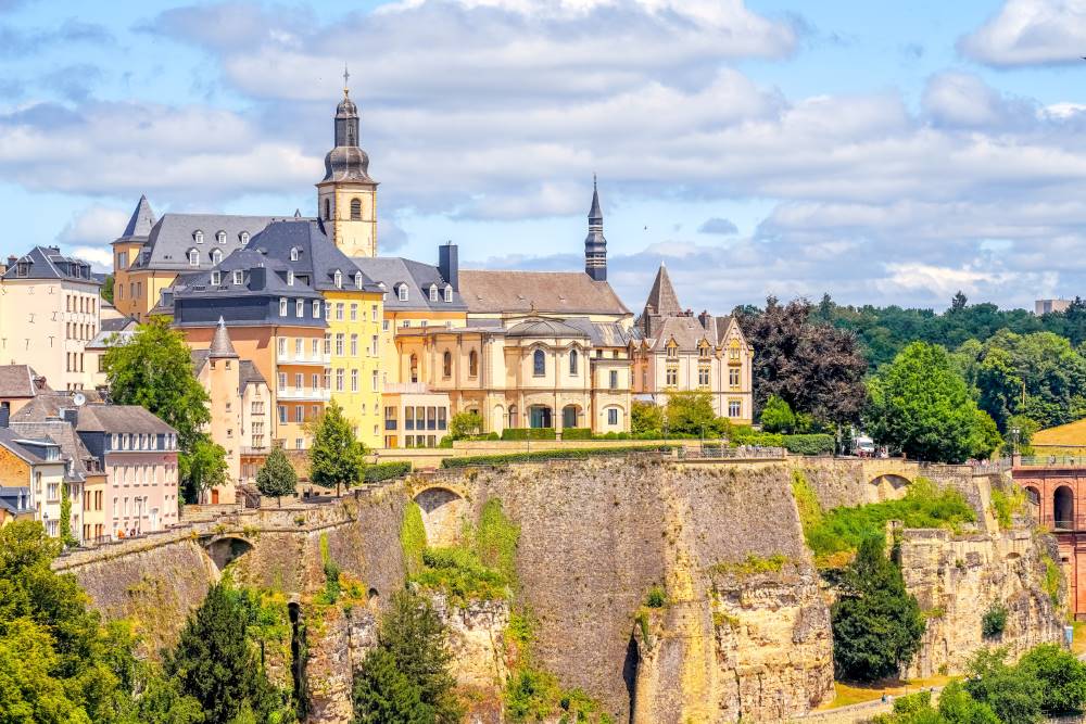 Luxembourg_City_Chemin_de_la_Corniche_SS_5