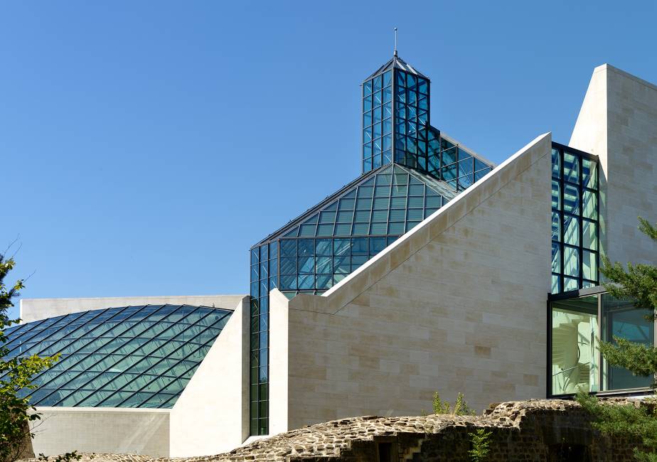 Luxembourg_City_Grand_Duke_Jean_Museum_of_Modern_Art_2