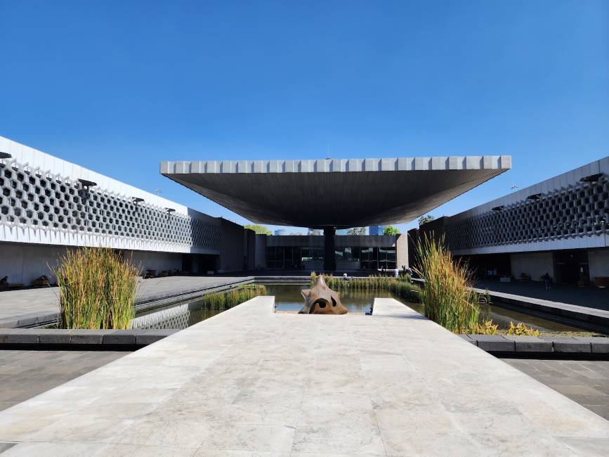 Mexico_Museo_Nacional_de_Antropologia_3