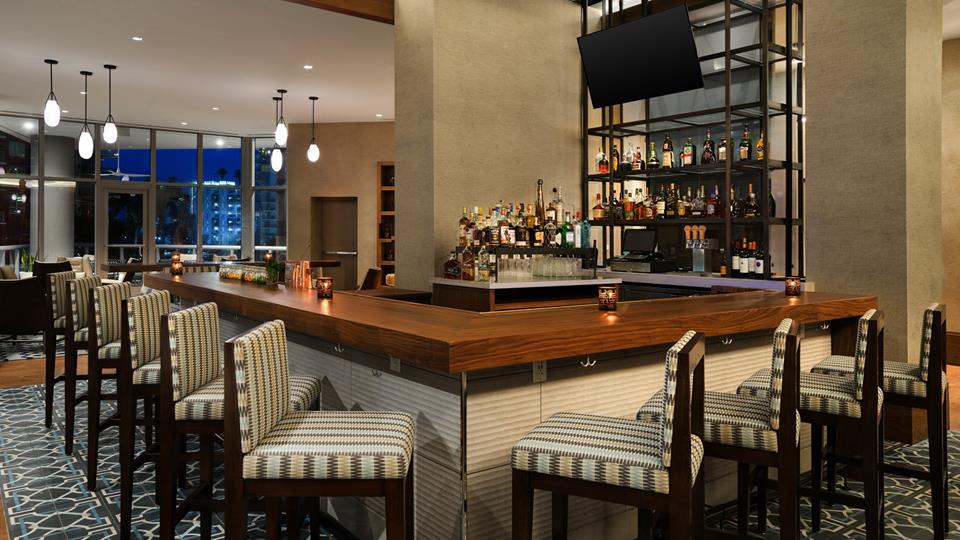 Miami_Cana_Restaurant_and_Lounge_1