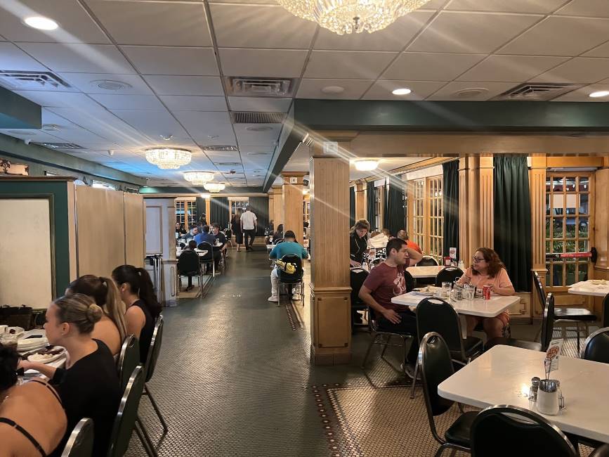 Miami_Versailles_Restaurant_Cuban_Cuisine_2