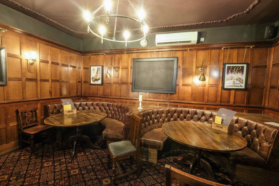 Nottingham_The_Bell_Inn_9