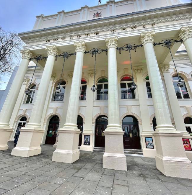 Nottingham_Theatre_Royal_&_Royal_Concert_Hall_2