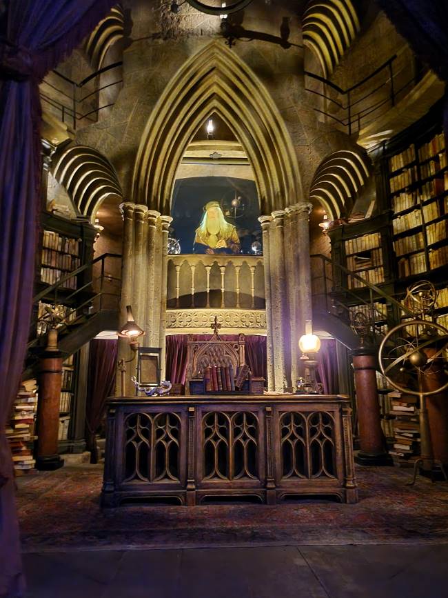 Orlando_Harry_Potter_and_the_Forbidden_Journey_4