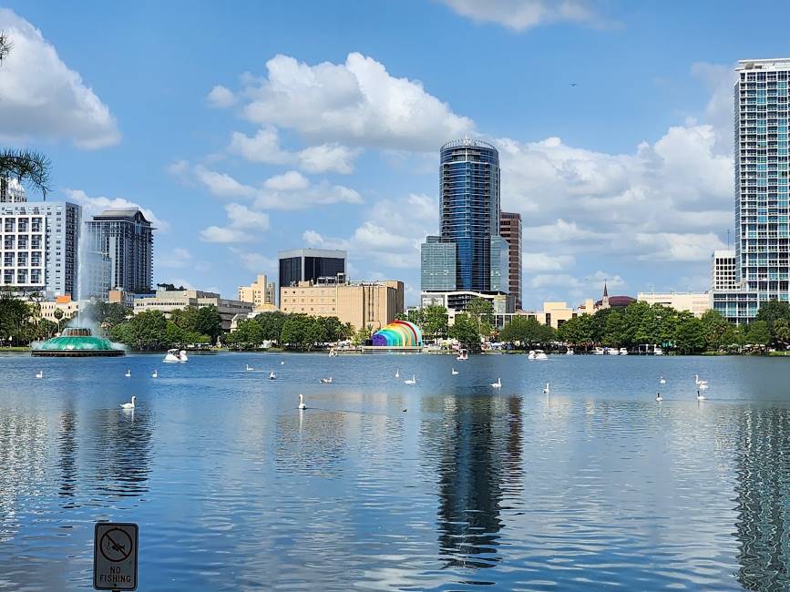 Orlando_Lake_Eola_Park_1