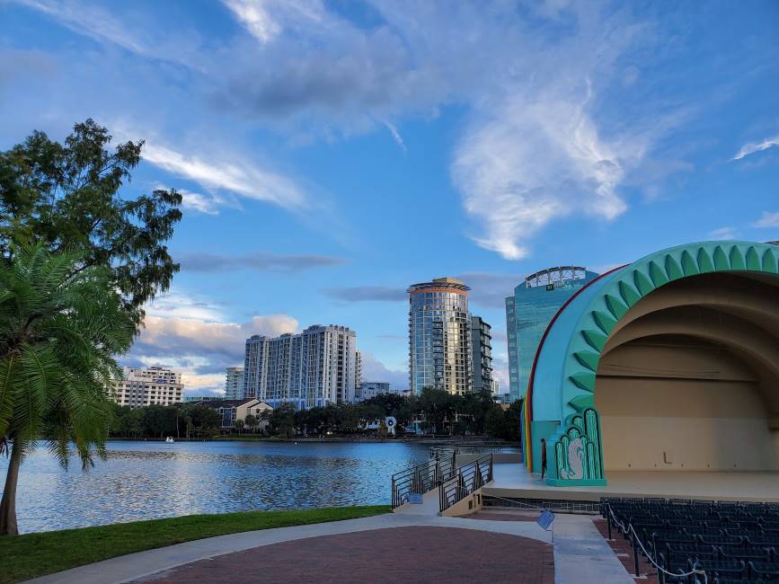 Orlando_Lake_Eola_Park_2