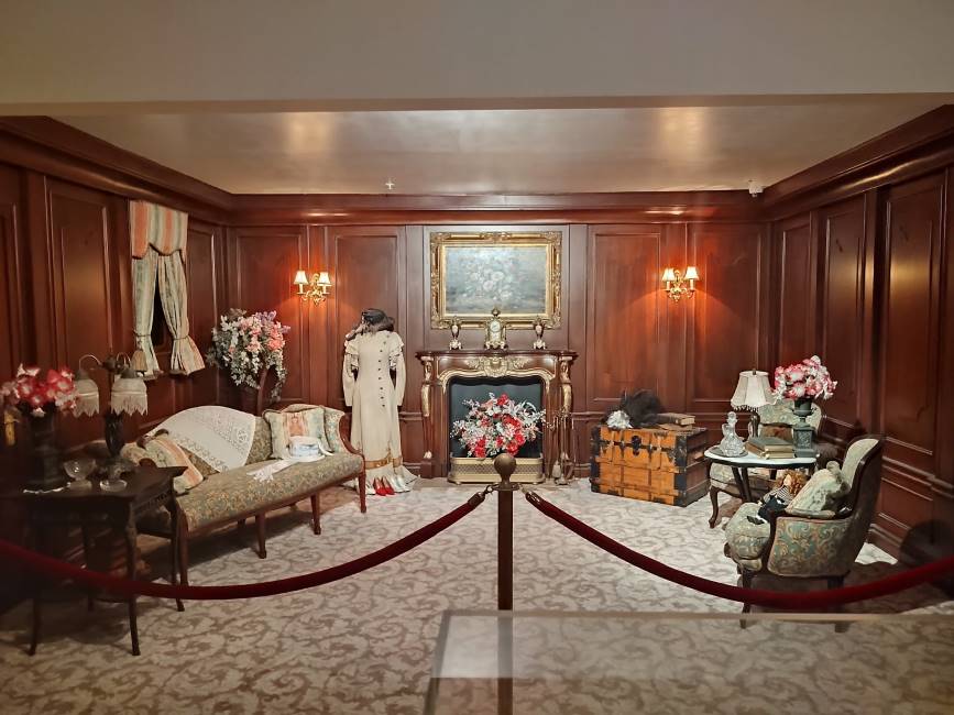 Orlando_Titanic_The_Artefact_Exhibition_5