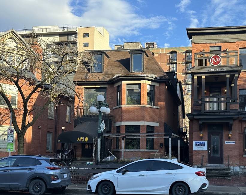 Ottawa_Arlo_Wine_&_Restaurant_3