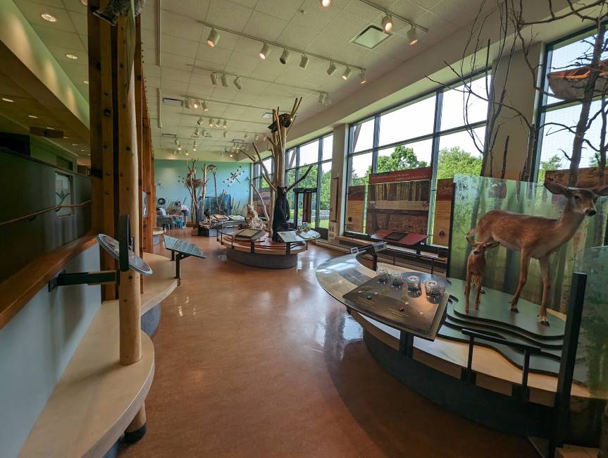 Ottawa_Gatineau_Park_Visitor_Centre_2