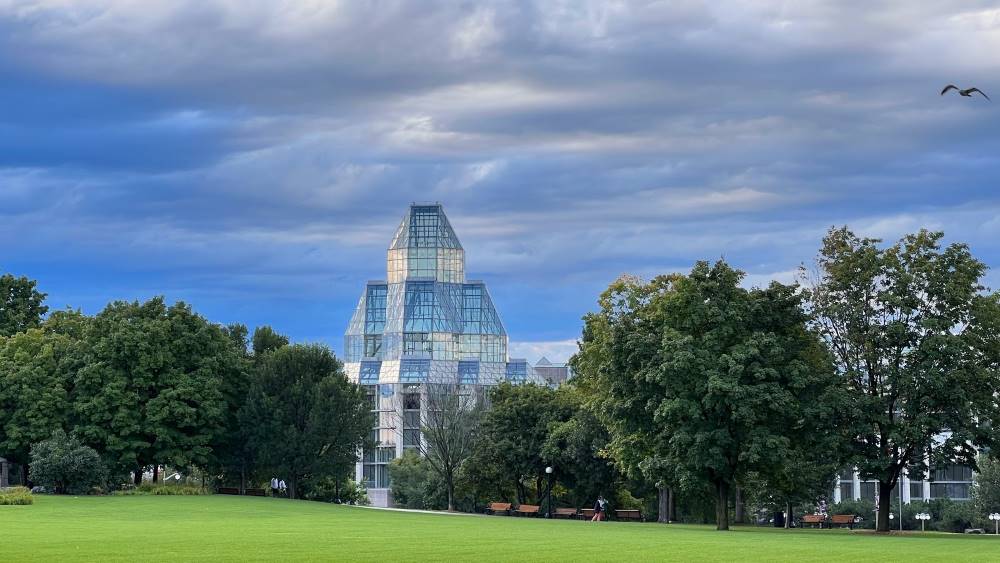 Ottawa_Majors_Hill_Park_2