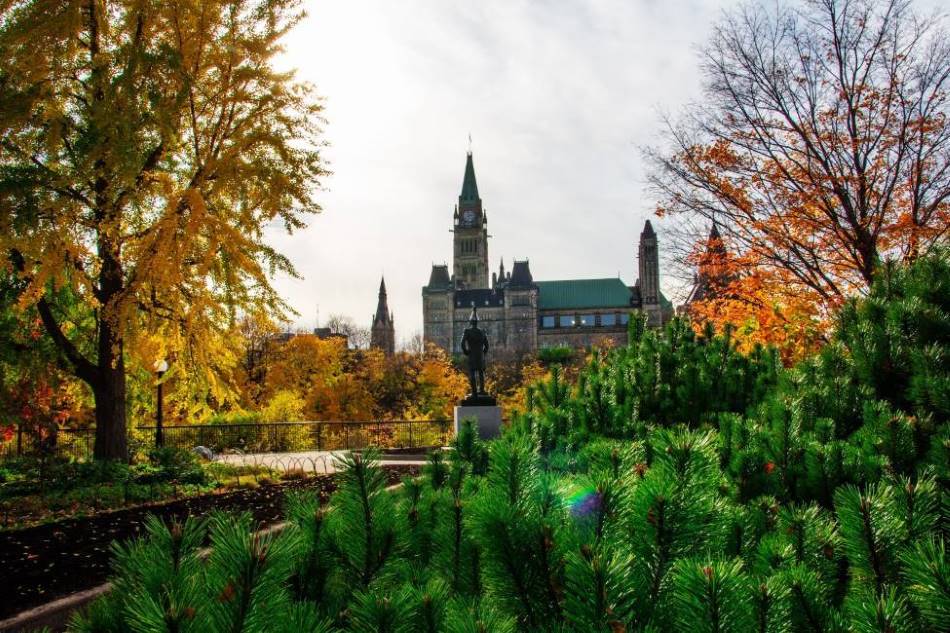 Ottawa_Majors_Hill_Park_5