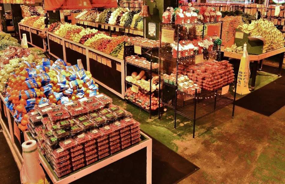 Philadelphia_Reading_Terminal_Market_9