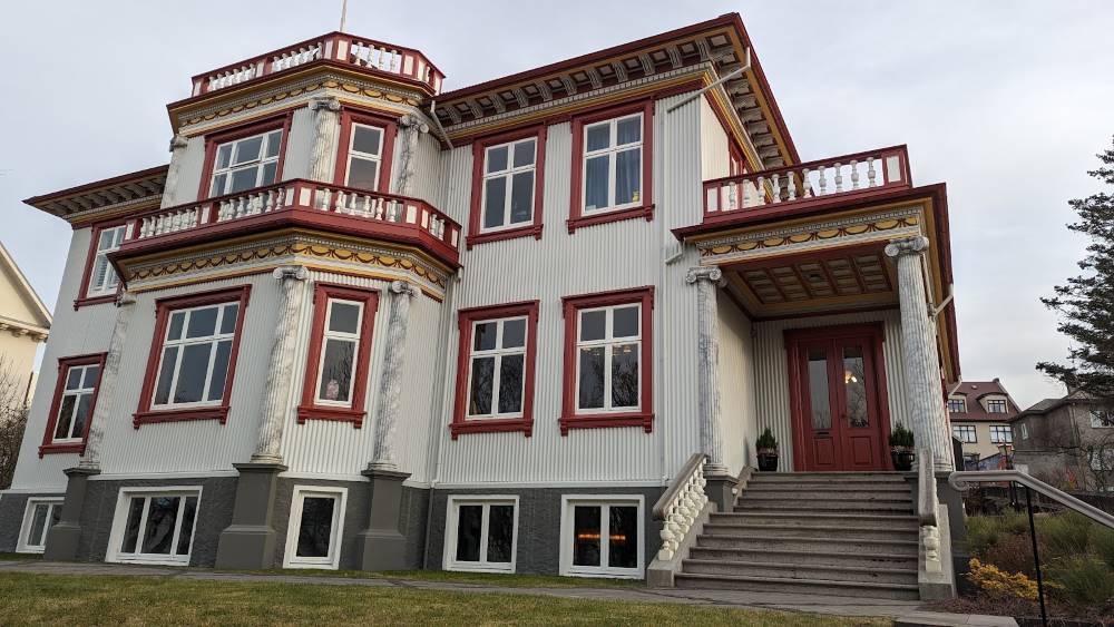Reykjavik_Hallargarourinn_Public_Park_4