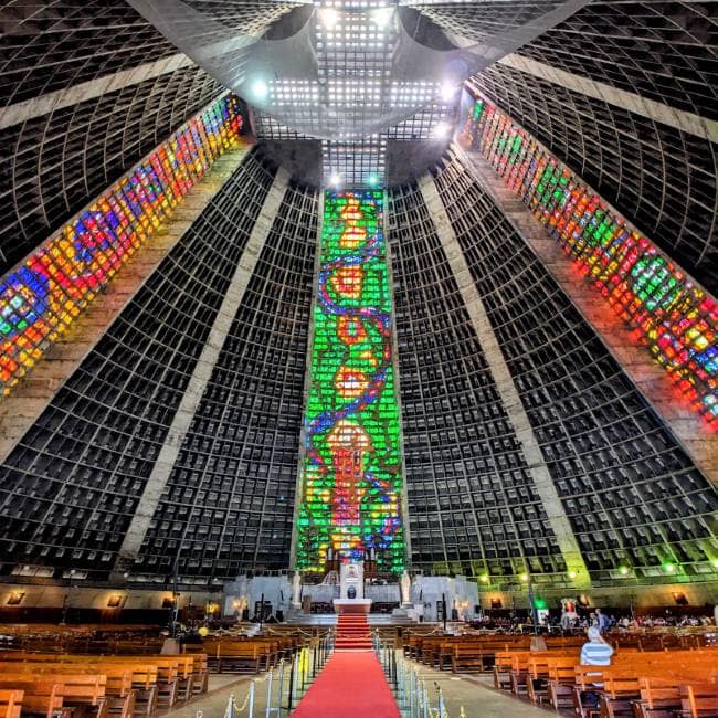 Rio_de_Janerio_Catedral_Metropolitana_de_Sao_Sebastiao_do_Rio_de_2
