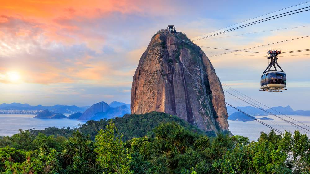 Rio_de_Janerio_Sugar_Loaf_cable_car_SS_2