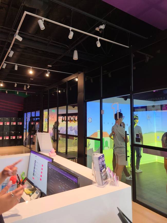 Santa_Clara_Immersive_Gamebox_Valley_Fair_4