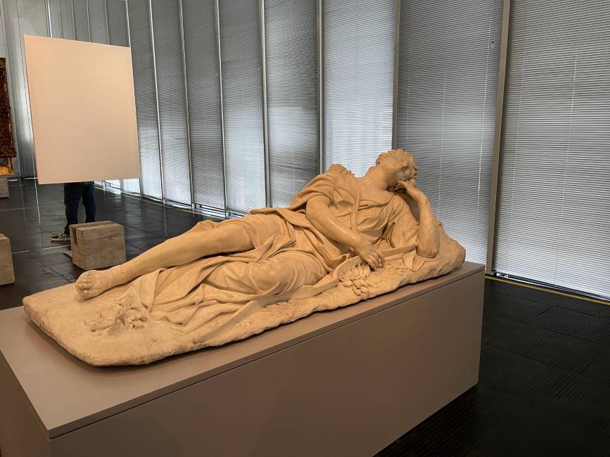 Sao_Paulo_Museum_of_Art_of_Sao_Paulo_Assis_Chateaubriand_8