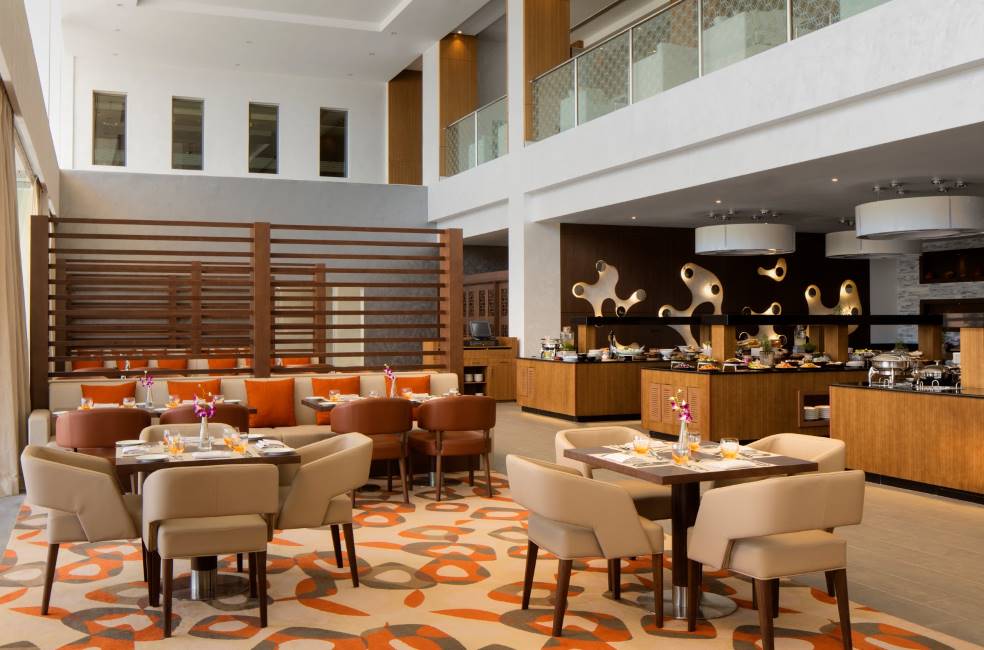 Sohar_Al_Zafaran_Restaurant_1