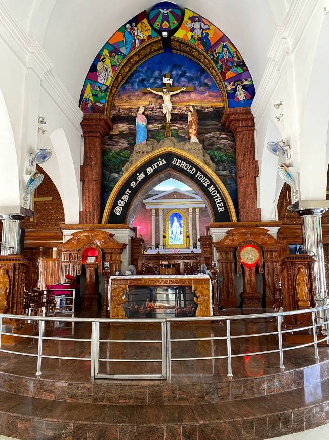Thanjavur_Poondi_Matha_Basilica_5
