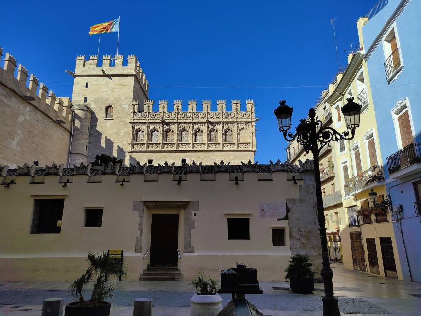 Valencia_La_Lonja_de_la_Seda_5