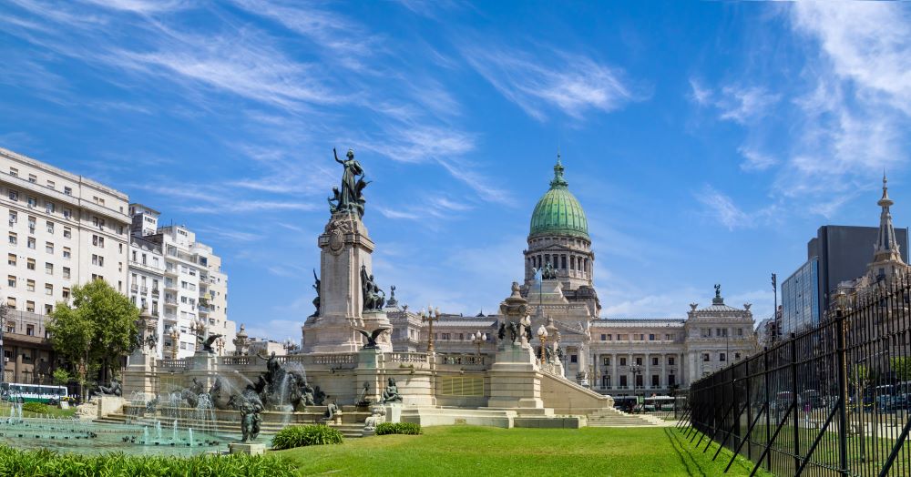 national_congress_building_Buenos_Aires_dest-3_l_524_1000.jpg