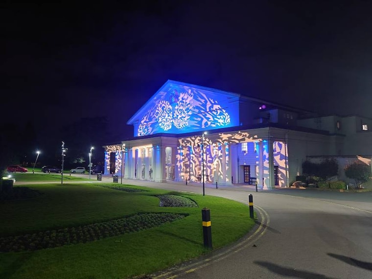 Leicester_De_Montfort_Hall_10