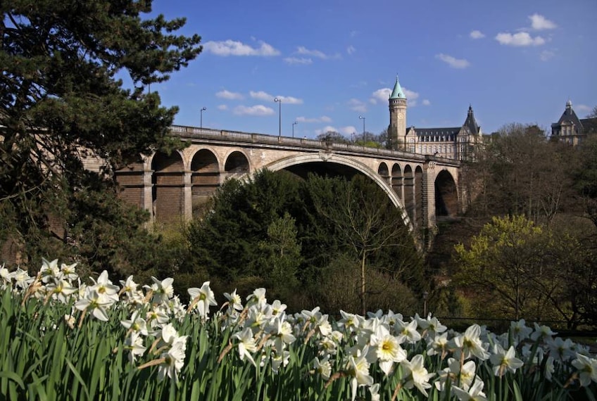 Luxembourg_City_Pont_Adolphe_SS_2