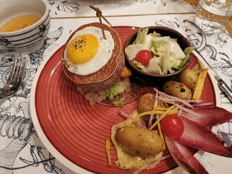 Luxembourg_City_Restaurant_Matelots_7