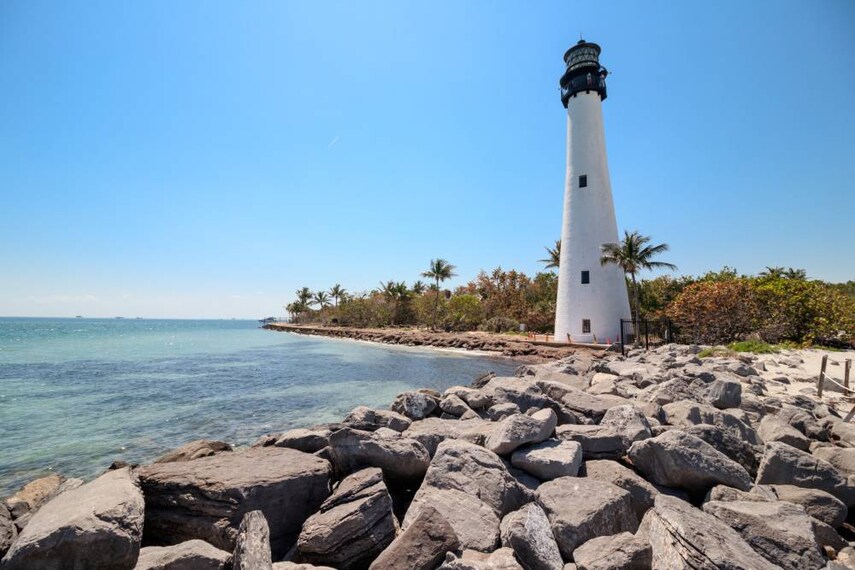 Miami_Cape_Florida_Lighthouse_SS_1