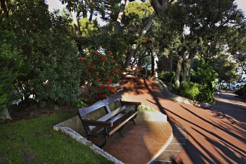 Monaco_St_Martin_Gardens_SS_2
