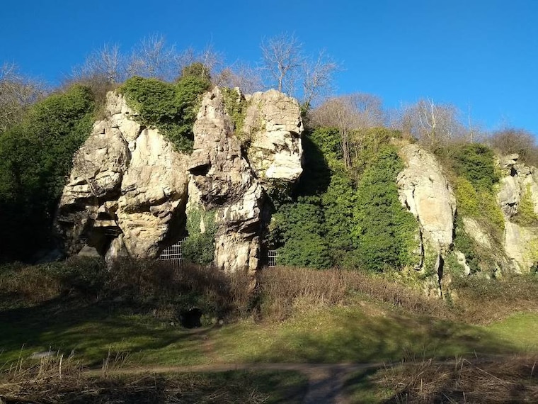 Nottingham_Creswell_Crags_2