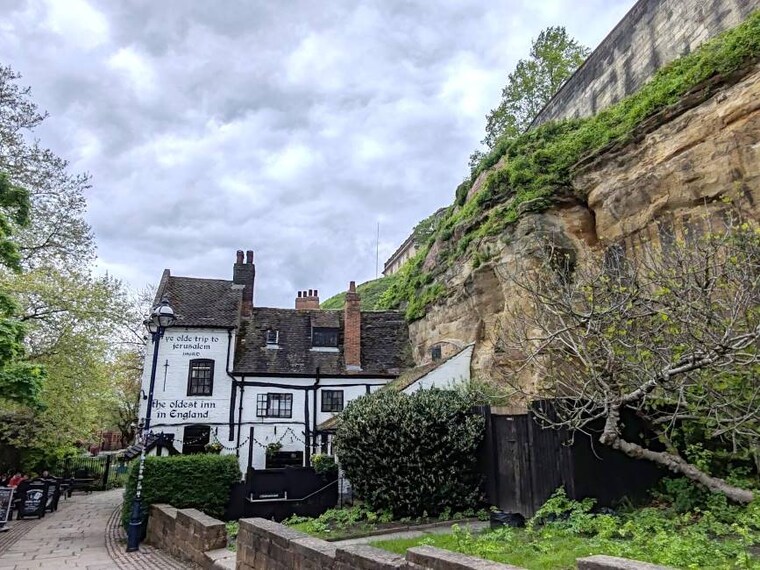 Nottingham_Ye_Olde_Trip_To_Jerusalem_4